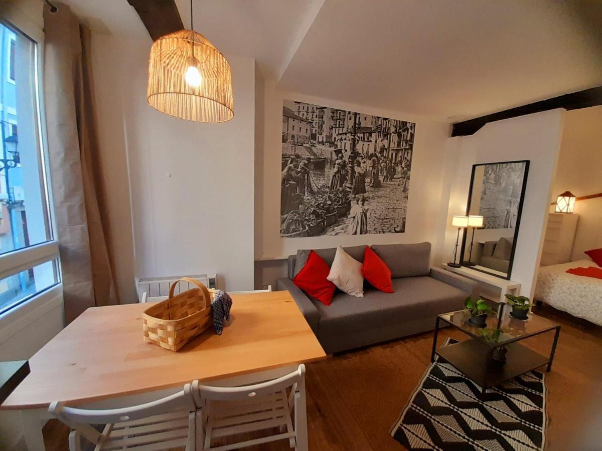 Andra Mari Apartamentu Turistikoak 베르메오 외부 사진