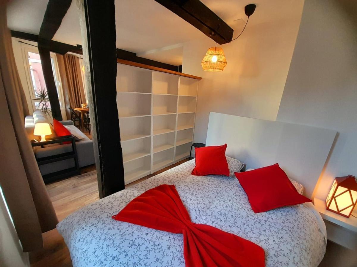 Andra Mari Apartamentu Turistikoak 베르메오 외부 사진