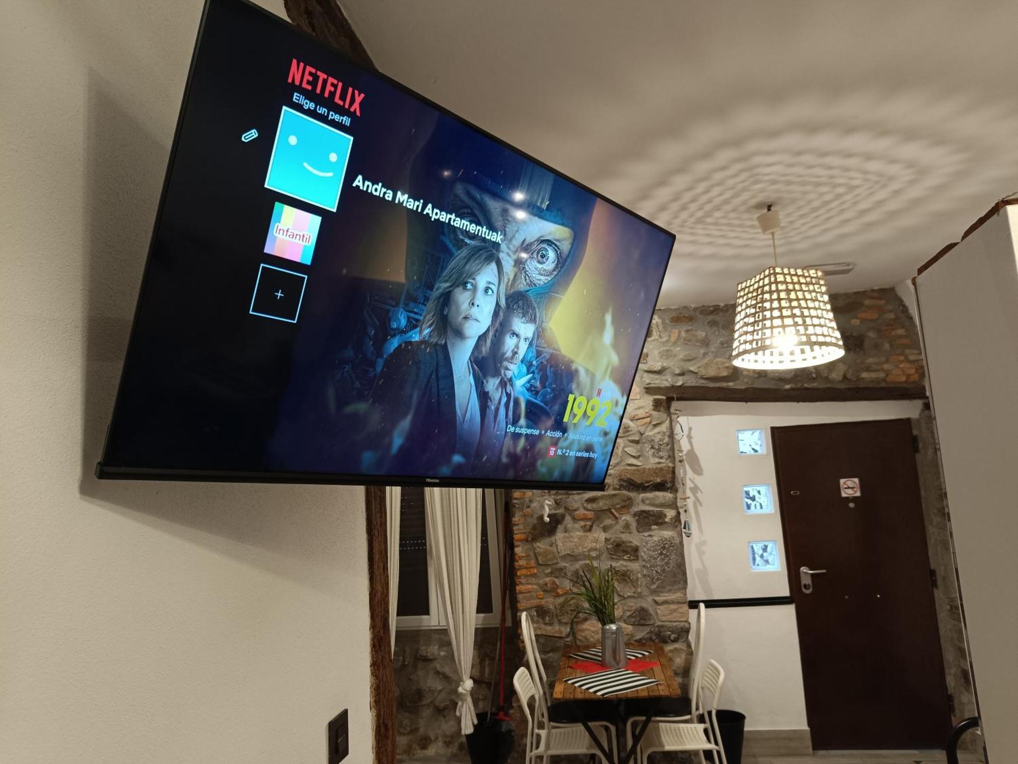 Andra Mari Apartamentu Turistikoak 베르메오 외부 사진