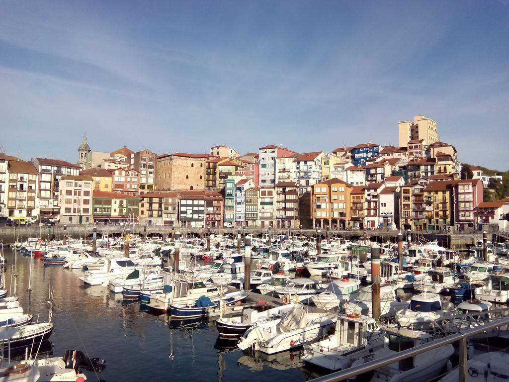 Andra Mari Apartamentu Turistikoak 베르메오 외부 사진
