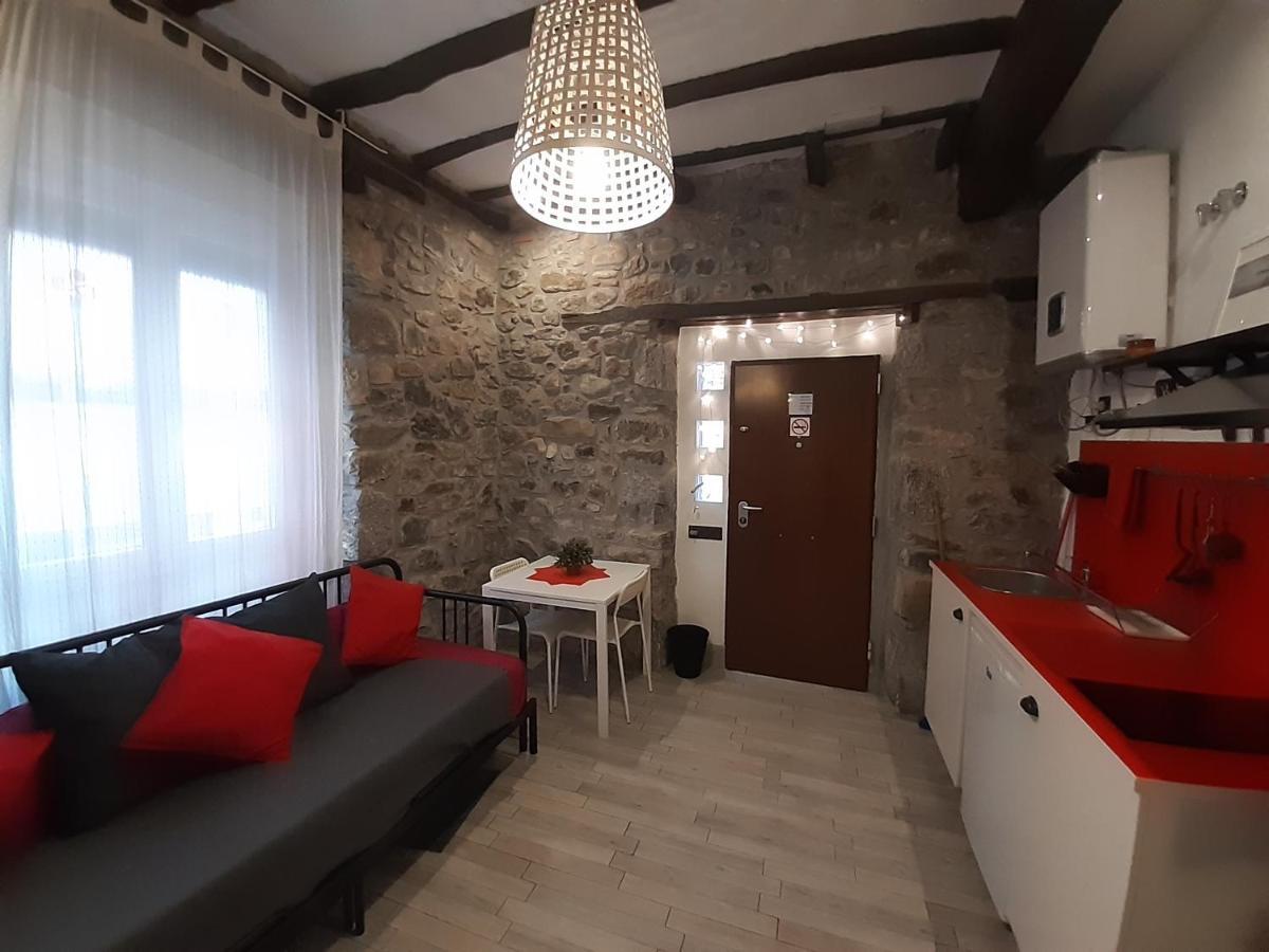 Andra Mari Apartamentu Turistikoak 베르메오 외부 사진